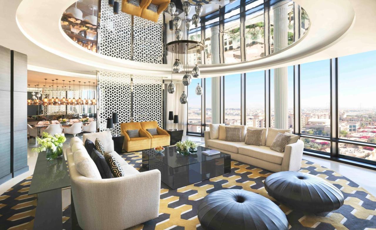 Fairmont リヤード エクステリア 写真 The Club Lounge at the 39th floor