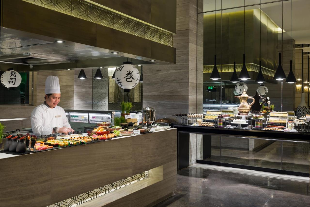 Fairmont リヤード エクステリア 写真 The buffet at the hotel
