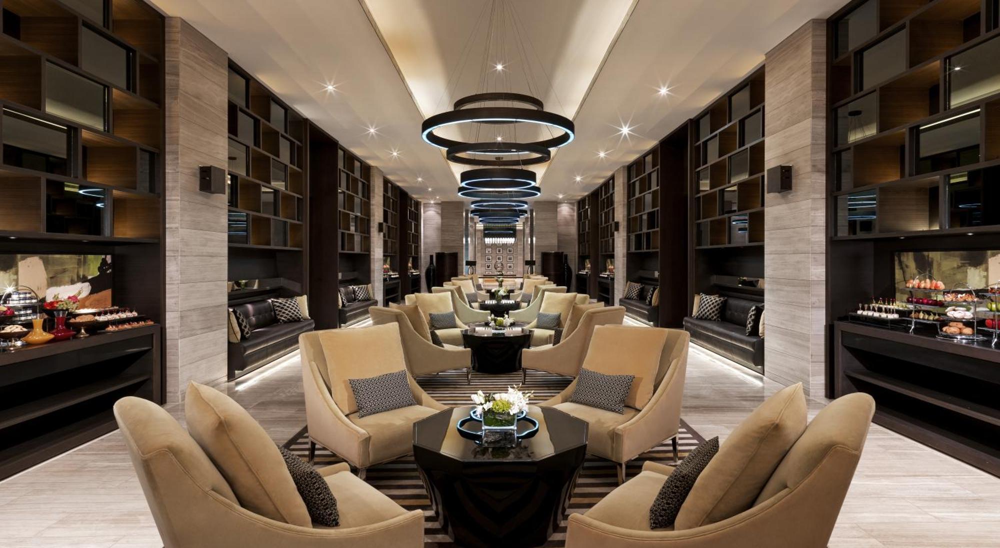 Fairmont リヤード エクステリア 写真 The Lounge at the airport